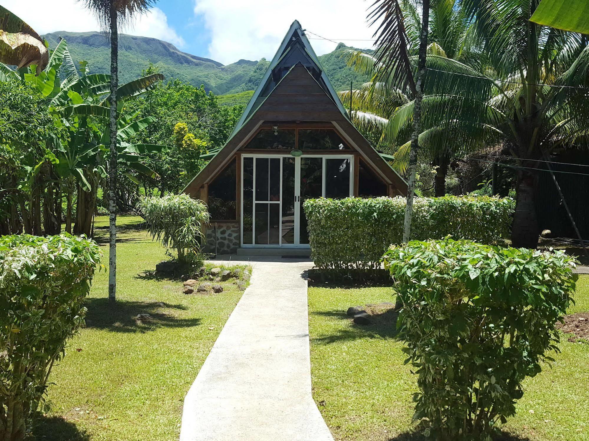 Pension Les 3 Cascades Raiatea Exterior foto